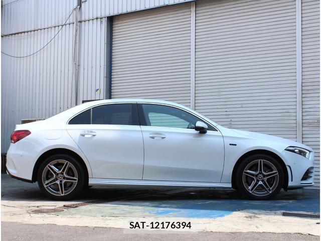 Mercedes Benz A-CLASS 2021-07 8342366-11