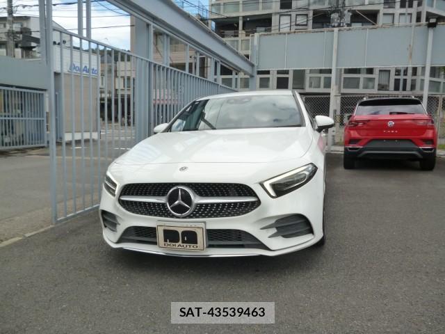 Mercedes Benz A-CLASS 2018-12 8342081-0