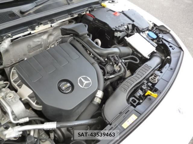 Mercedes Benz A-CLASS 2018-12 8342081-7