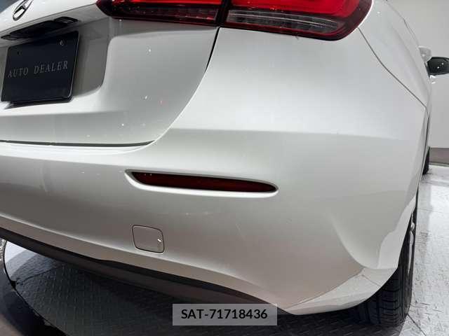 Mercedes Benz A-CLASS 2019-03 8344355-17