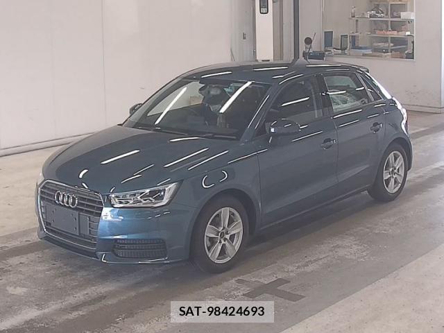 Audi A1 2017-06 8342968-3