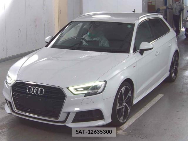 Audi A3 2019-06 8342966-5