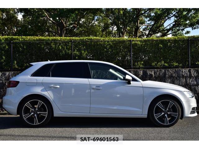 Audi A3 2014-05 8343163-3