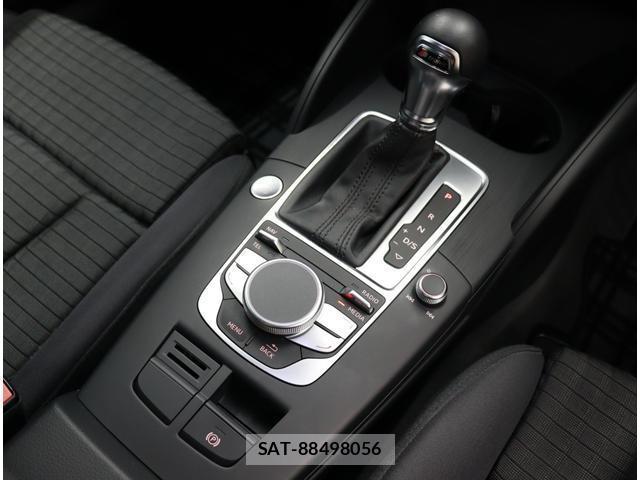 Audi A3 2013-12 8343428-10