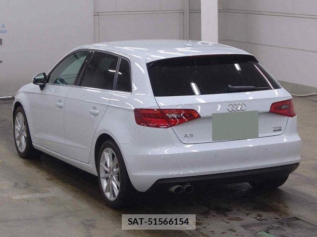 Audi A3 2015-10 8343833-1