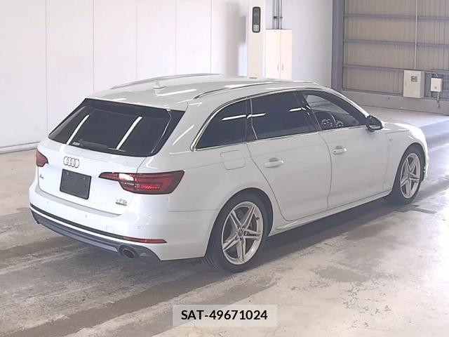 Audi A4 2017-11 8342967-4