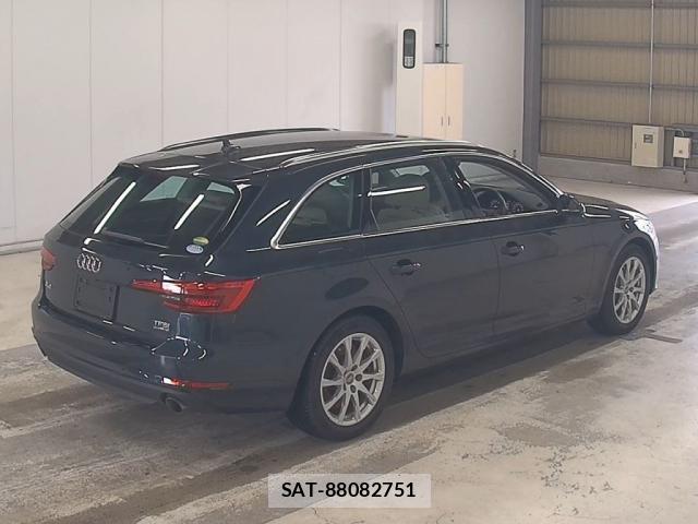 Audi A4 2017-05 8342970-4