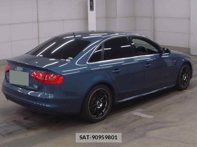 Audi A4 2014-12 8343832-1