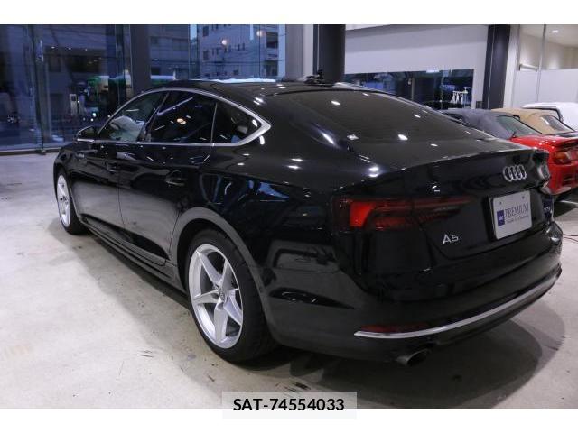 Audi A5 2018-06 8343884-12
