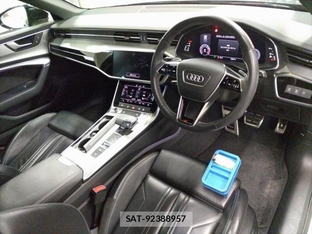 Audi A6 2020-07 8343834-2
