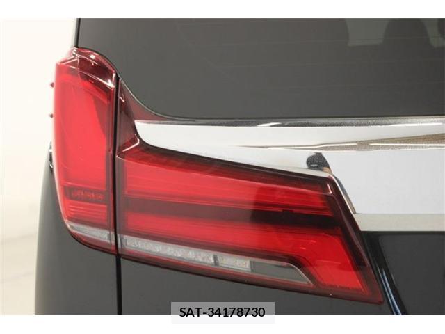 Toyota ALPHARD HYBRID 2021-07 8342145-18