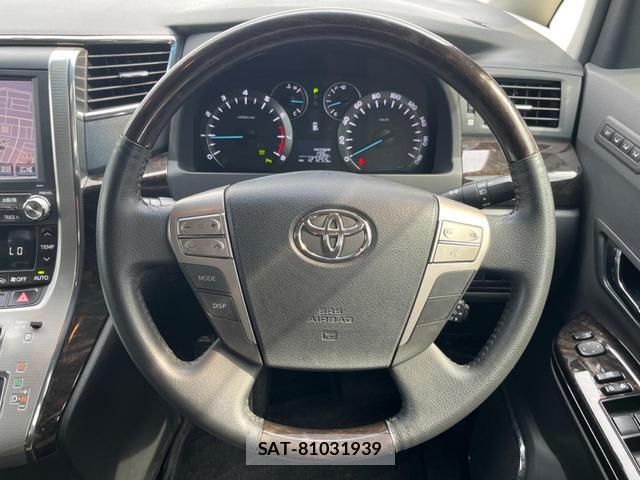 Toyota ALPHARD 2013-09 8342404-12