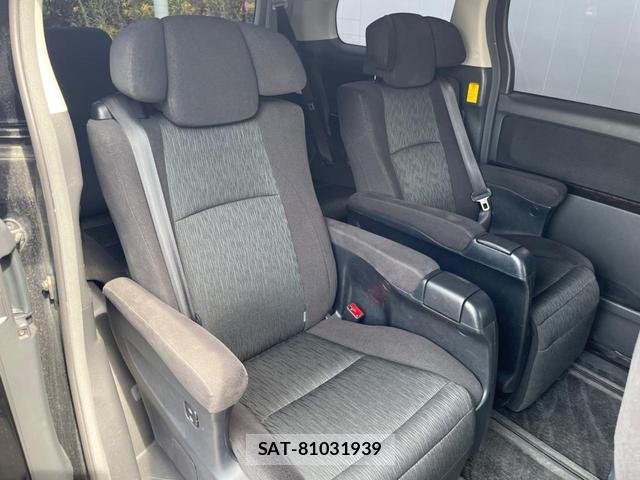 Toyota ALPHARD 2013-09 8342404-9