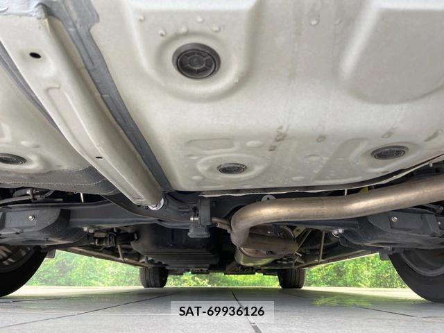 Toyota ALPHARD 2019-04 8343064-18