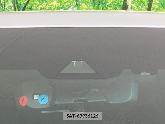 Toyota ALPHARD 2019-04 8343064-5