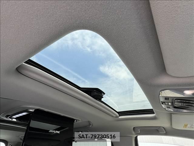 Toyota ALPHARD 2018-07 8343143-4