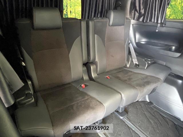 Toyota ALPHARD 2021-04 8344052-9