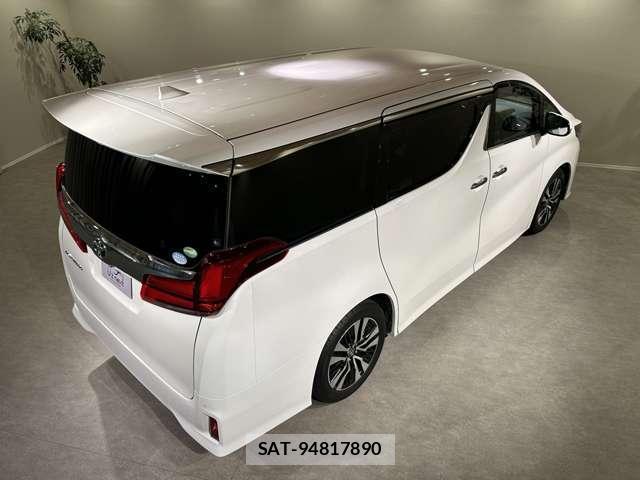 Toyota ALPHARD 2019-06 8344102-14