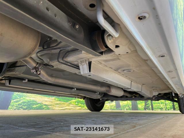 Suzuki ALTO 2013-03 8344188-18