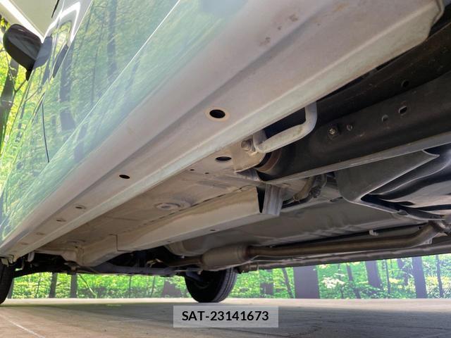 Suzuki ALTO 2013-03 8344188-19