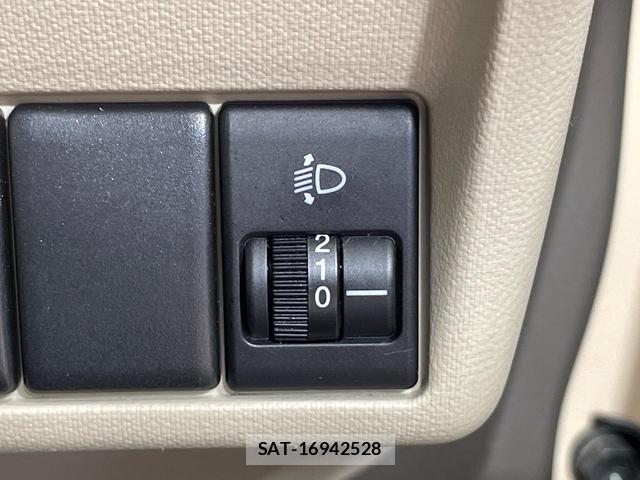 Suzuki ALTO 2013-08 8344191-3