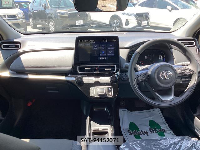 Toyota AQUA 2025-04 8342021-1