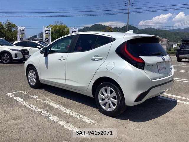 Toyota AQUA 2025-04 8342021-18