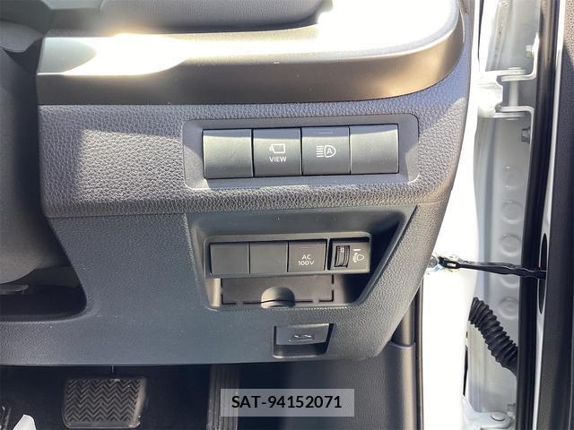Toyota AQUA 2025-04 8342021-8