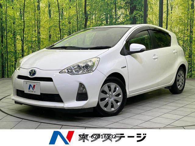 Toyota AQUA 2014-01 8342047-0