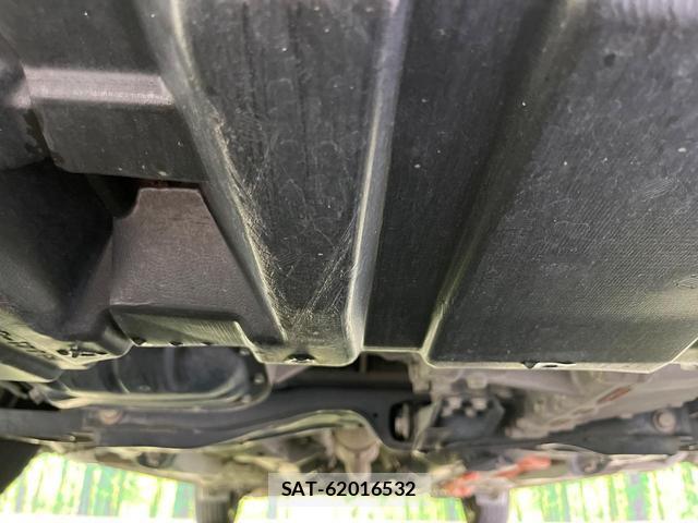 Toyota AQUA 2014-01 8342047-18