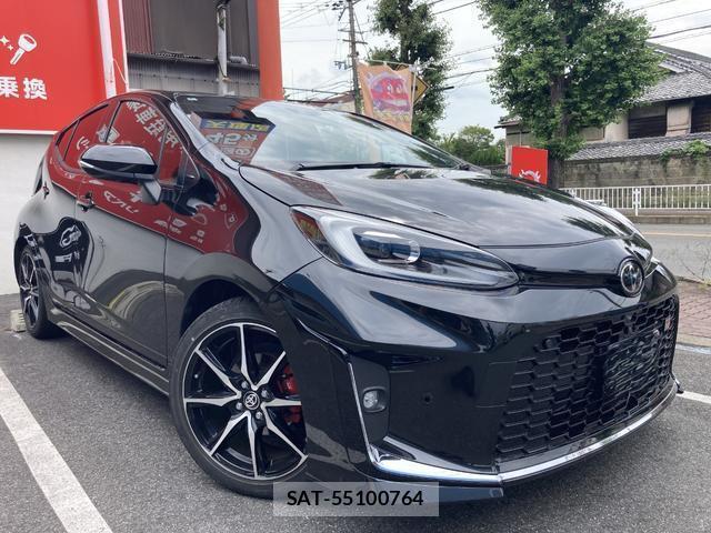 Toyota AQUA 2024-04 8342152-2