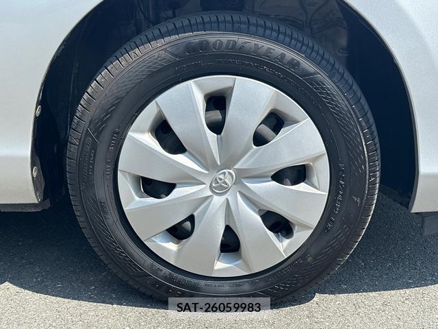 Toyota AQUA 2016-09 8342250-17