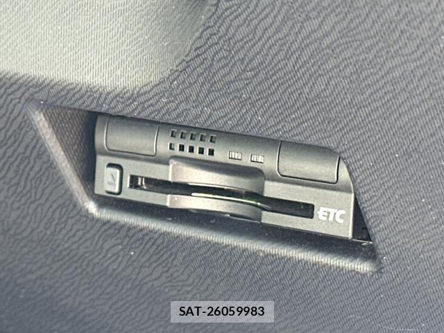 Toyota AQUA 2016-09 8342250-5