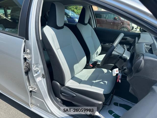 Toyota AQUA 2016-09 8342250-9