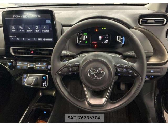 Toyota AQUA 2021-07 8342663-2