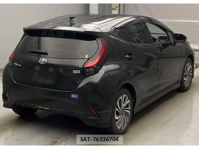 Toyota AQUA 2021-07 8342663-4