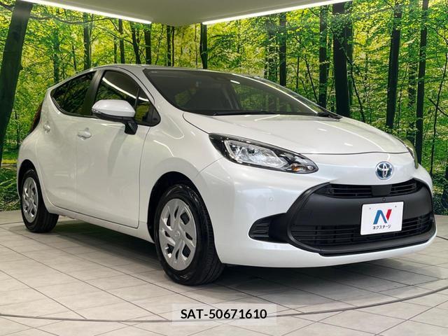 Toyota AQUA 2022-07 8342843-15
