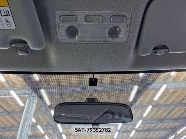 Toyota AQUA 2019-07 8342986-7