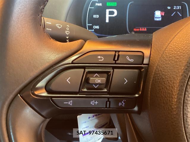 Toyota AQUA 2025-02 8343029-13