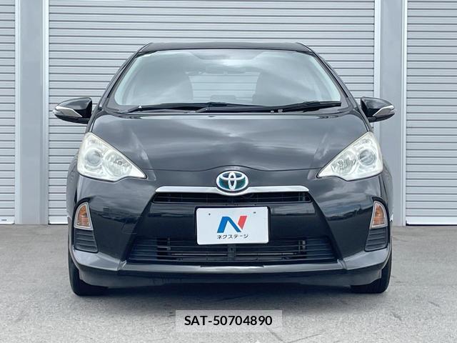Toyota AQUA 2013-09 8343350-12