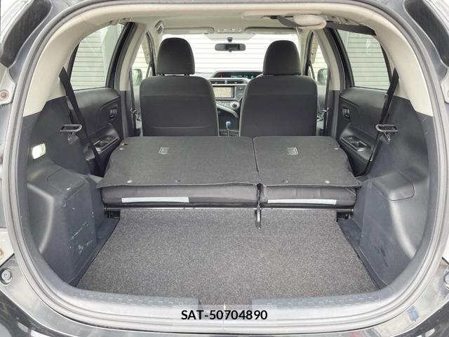 Toyota AQUA 2013-09 8343350-8