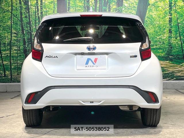 Toyota AQUA 2021-07 8343359-14