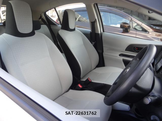 Toyota AQUA 2014-06 8343387-13