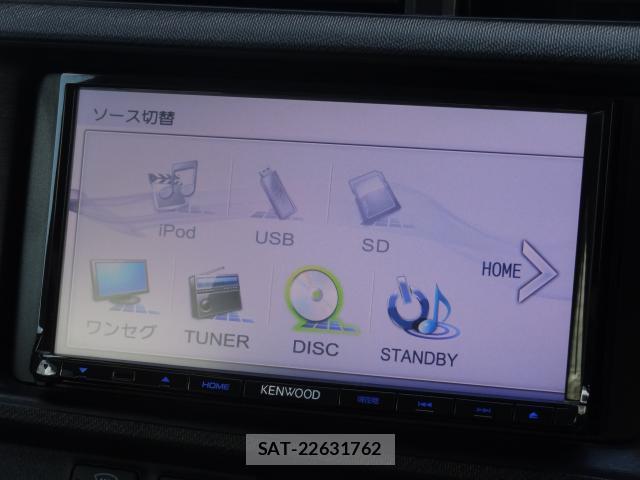 Toyota AQUA 2014-06 8343387-18