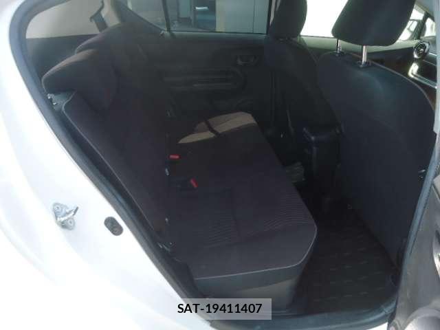Toyota AQUA 2016-06 8343477-14