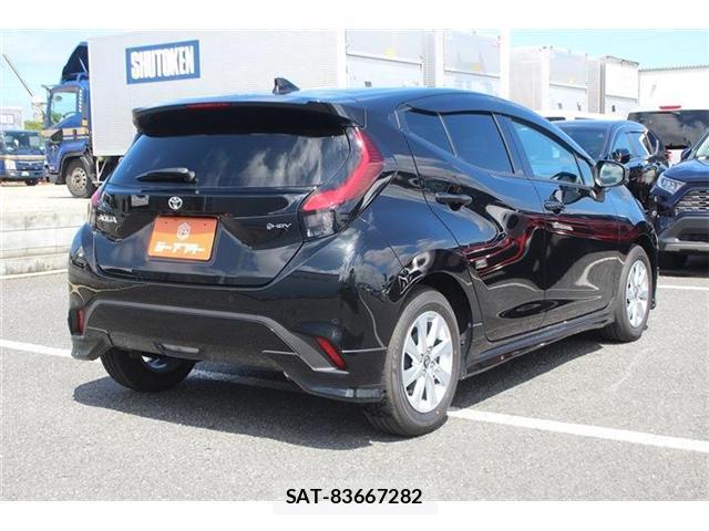 Toyota AQUA 2026-03 8343549-16