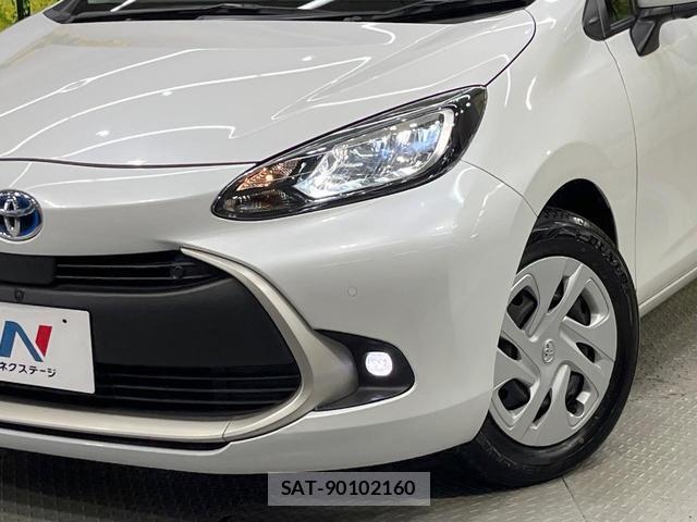 Toyota AQUA 2024-06 8343723-11