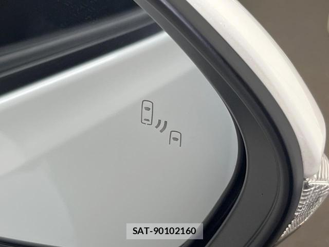 Toyota AQUA 2024-06 8343723-4
