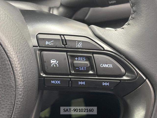 Toyota AQUA 2024-06 8343723-6