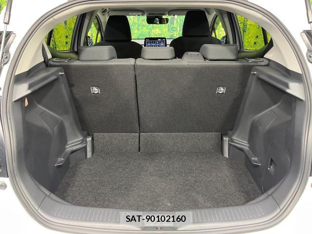 Toyota AQUA 2024-06 8343723-9